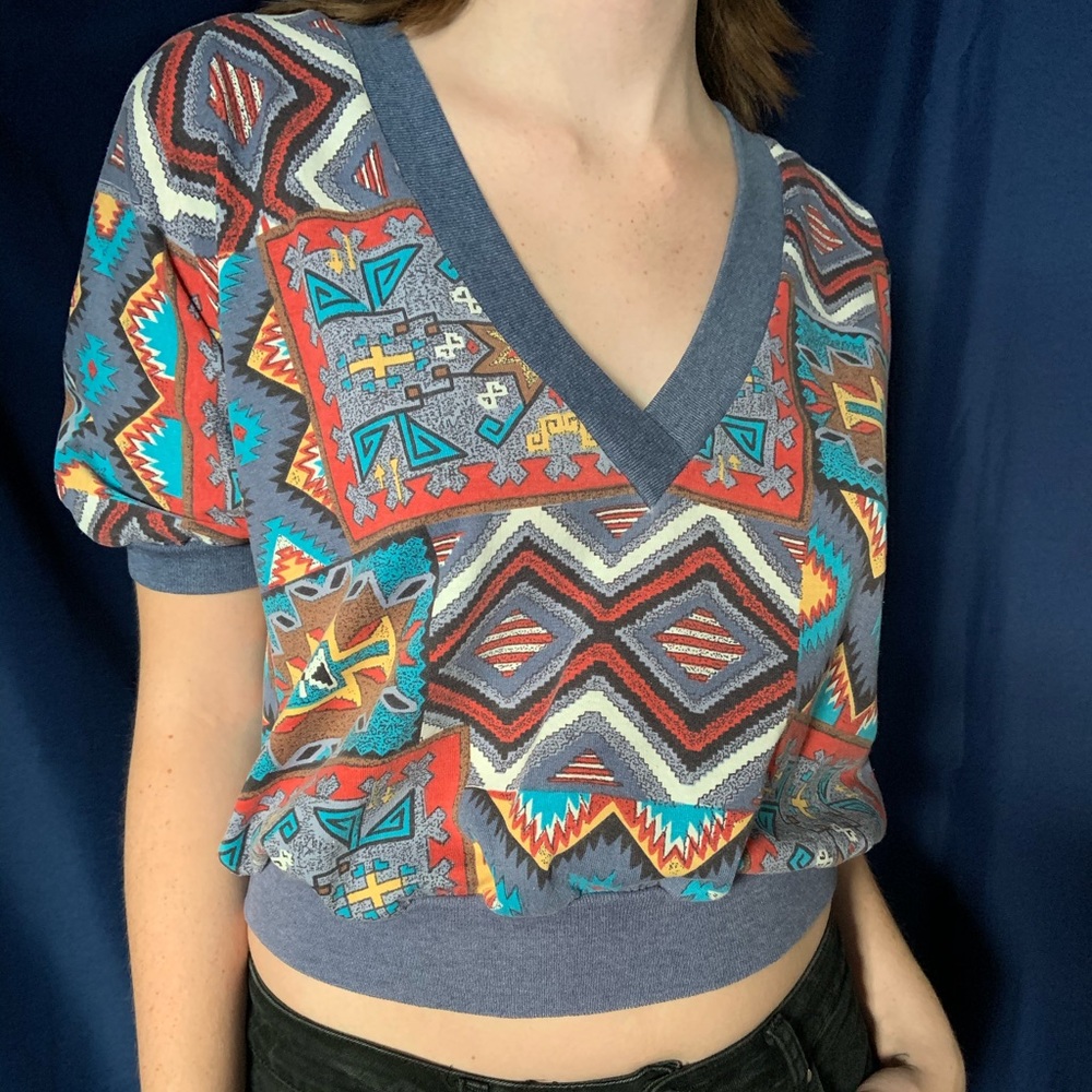 vintage v-neck crop top